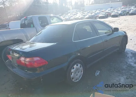 2000 Honda Accord Lx z USA, uszkodzony, nr VIN JHMCG5644YC002360